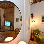 Апартаменты Charming Flat Retro Design Ac Galata