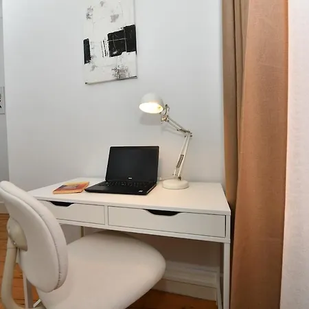 Charming Flat Retro Design Ac Galata *