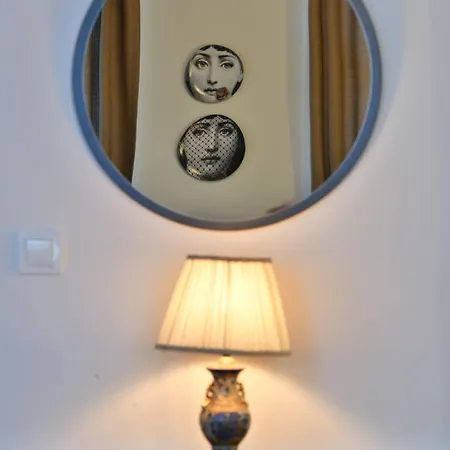 Apartman Charming Flat Retro Design Ac Galata *